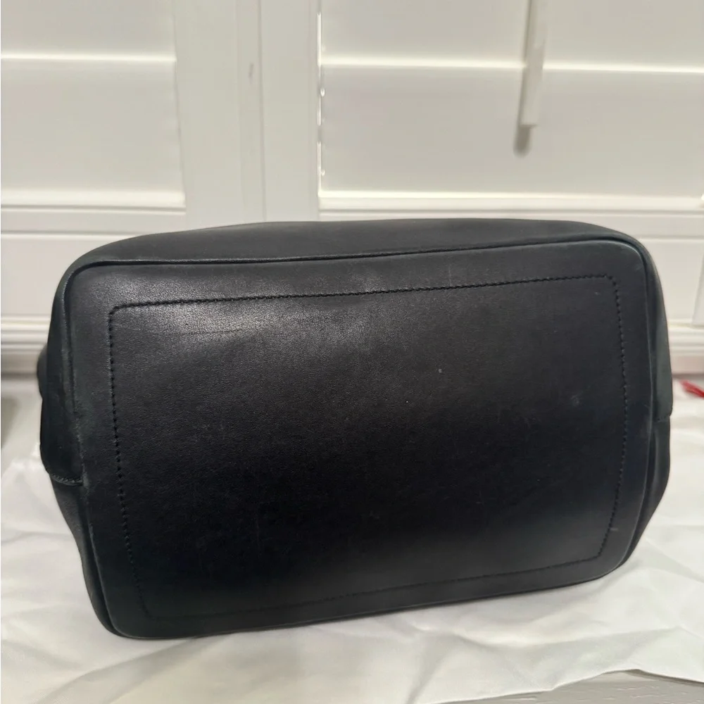 Coach Black Soft Leather Bag Satchel with Adjustable Straps EUC - Picture 5 of 10